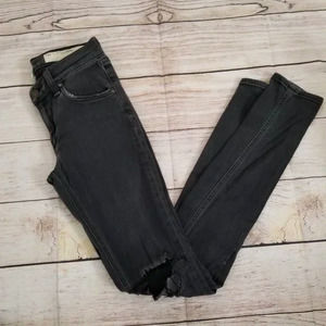 RAG & BONE black distressed knee skinny jeans 24